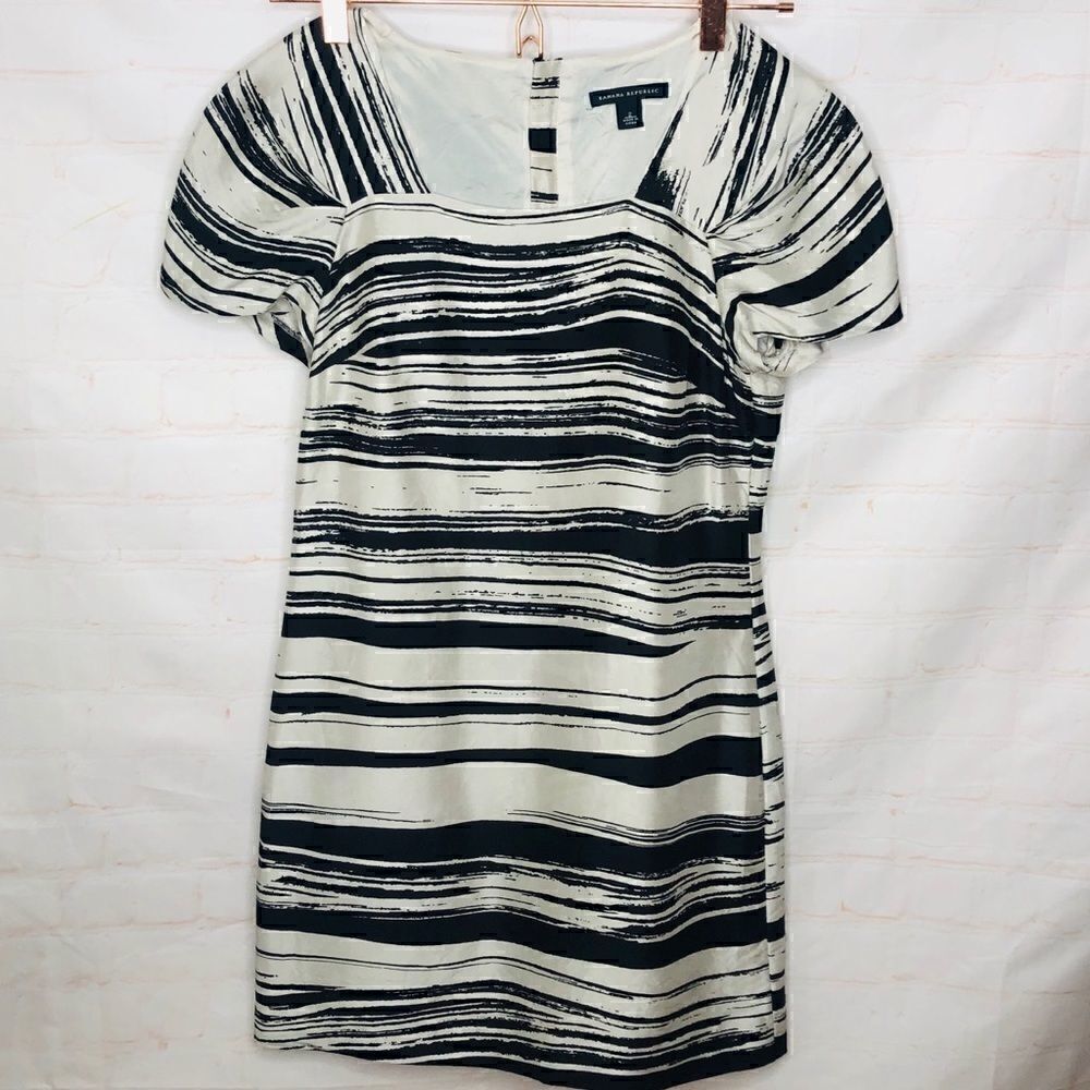 Banana Republic  black and white silk dress